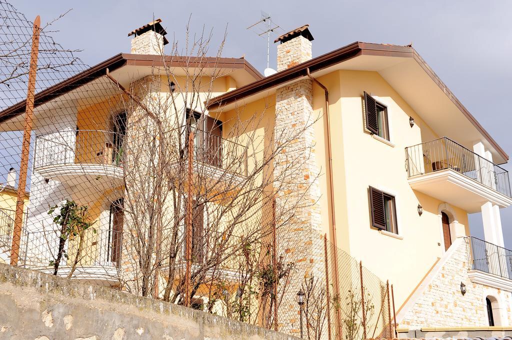 Residence Les Amis Castel Di Sangro Esterno foto